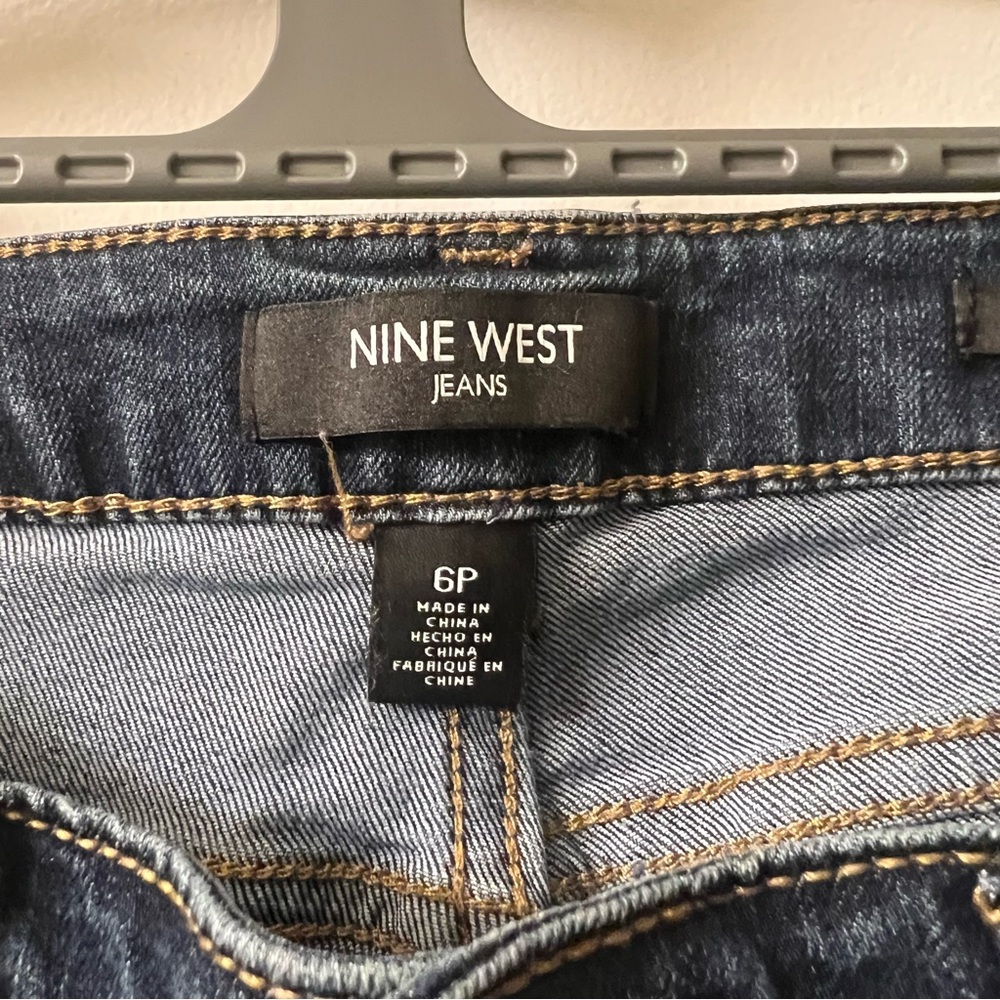 NEW NINE WEST Cigarette High Rise Skinny Ankle Jeans size 6P - Picture 8 of 9